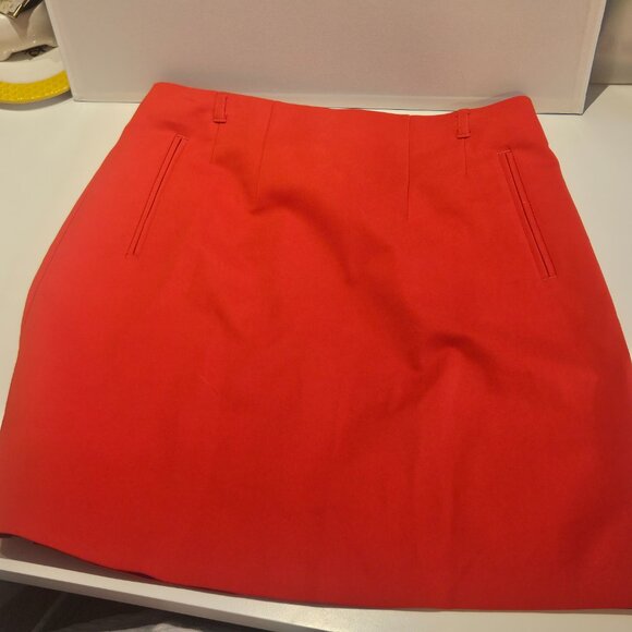 H&M Women's Skirt Size 10 Red Mini Christmas Holiday Party Y2K Bold Statement - Picture 6 of 6